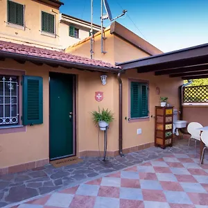 il-rustichello-casa-boulogne.it-tuscanyhotel.com/