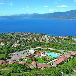 Le Torri Del Garda Familyspa טורי דל בנקו